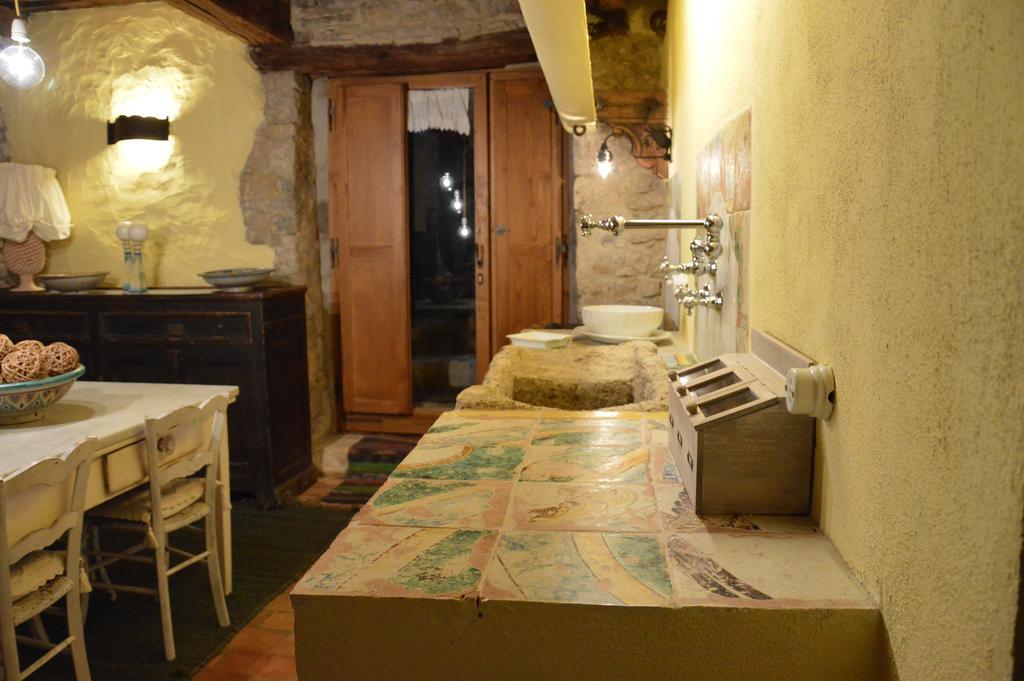 Hotel Casa Antica Castiglione dʼOrcia Zewnętrze zdjęcie